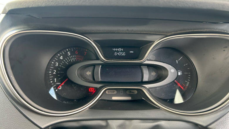 Renault Captur 0.9 TCE 90 Play 5dr Petrol Hatchback